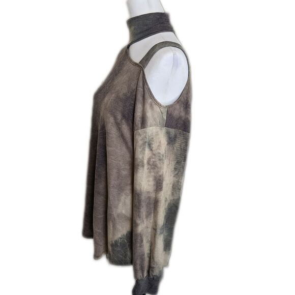 Viamor tie dye camouflage one shoulder mock turtleneck top, Small - Picture 3 of 7